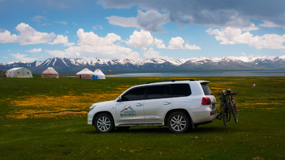 Transport en 4X4 vers le lac Son Kul