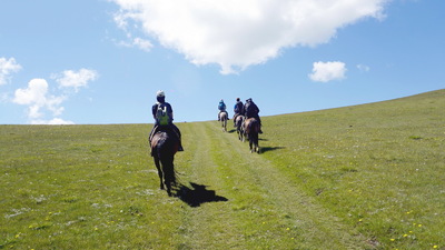 Randonnée à cheval au Kirghizistan